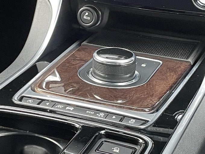 車両情報　XFプレステージ02