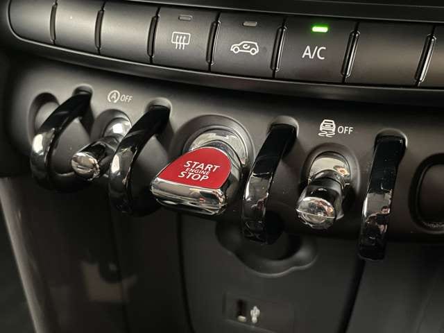 2018年式 ミニ ミニヴィクトリア 5ドア DCT 入荷致しました!!!03