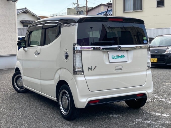 ☆中古車入荷情報☆　　　　　　　　　　　　　　　　　　　　ホンダ　N-BOXスラッシュ　平成27年式　X02