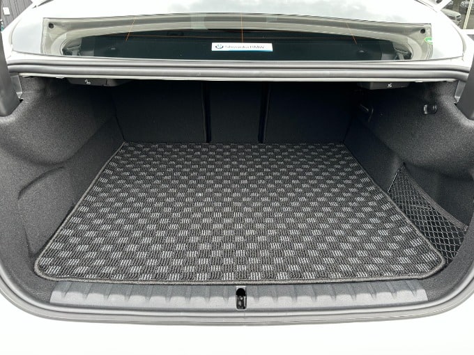 【☆入荷情報☆】BMW 218d入荷しました！04