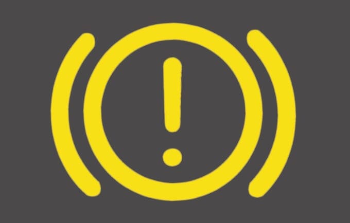早めに点検を受けるべき警告灯３　ブレーキ警告灯（黄色） 岩手/中古車01