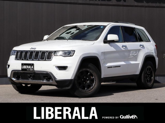 ジープ　グランドチェロキー　入庫しました！01