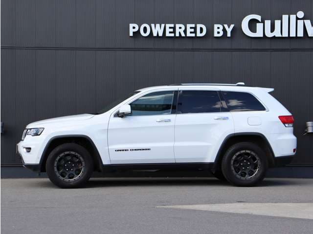 ジープ　グランドチェロキー　入庫しました！02