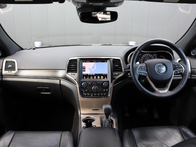 ジープ　グランドチェロキー　入庫しました！03