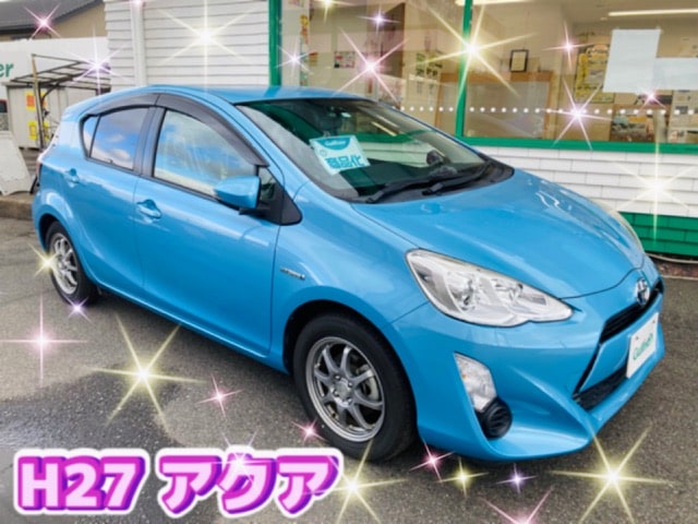 ＼展示車紹介／ H27 アクア01