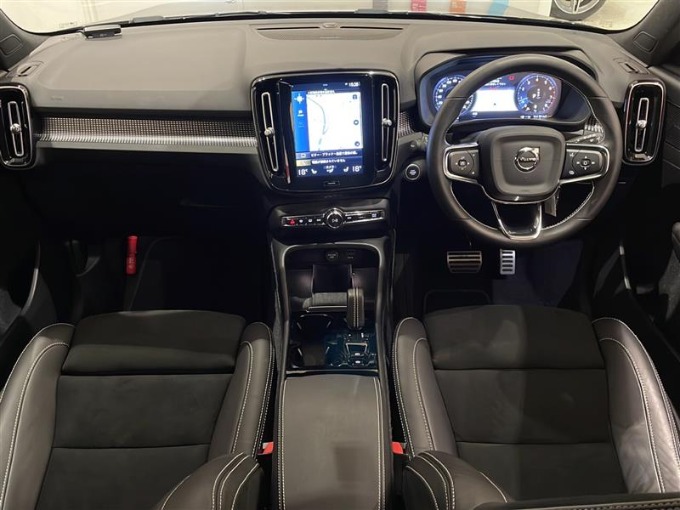 ★NEW★ボルボ XC4002