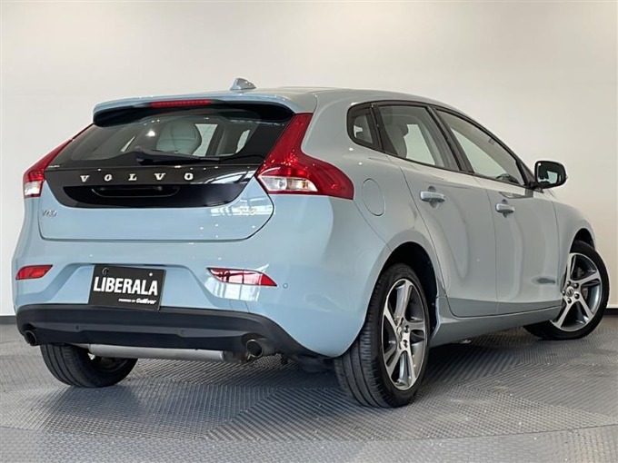 ★NEW★VOLVO V4003