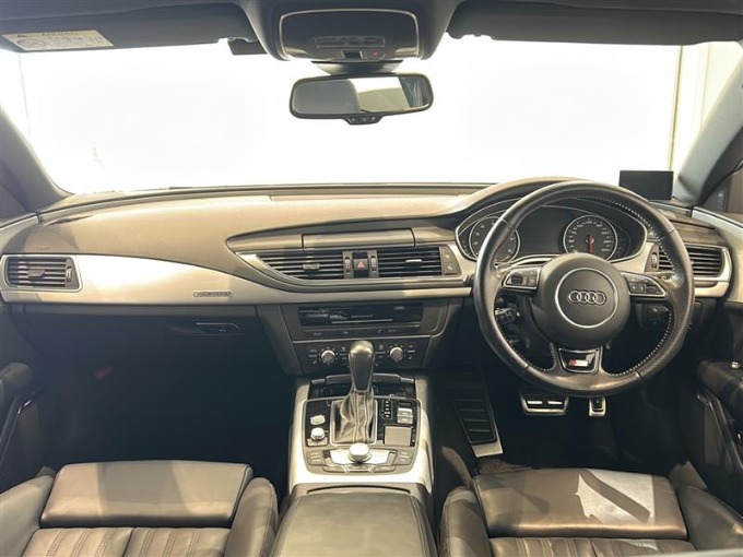 ★NEW★Audi A702