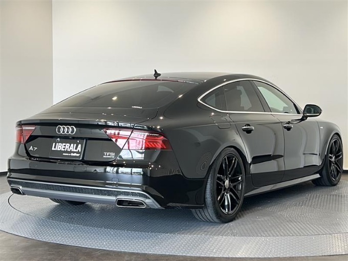 ★NEW★Audi A703