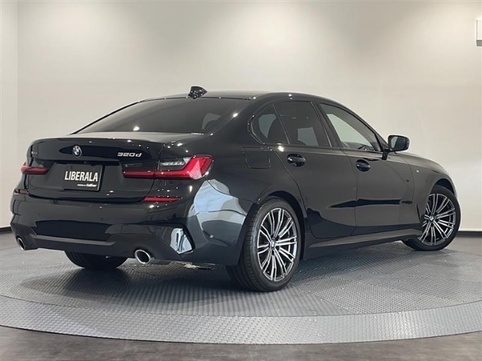 ★NEW★BMW 320d03