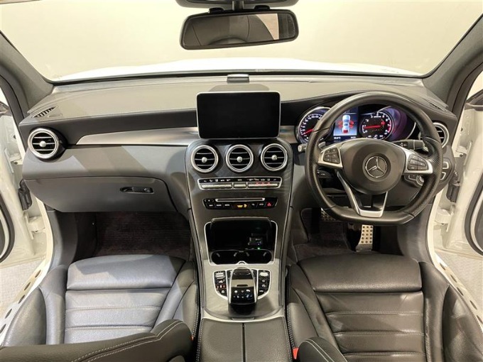 ★NEW★メルセデスAMG GLC4302