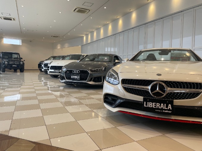 レクサスVS輸入車02