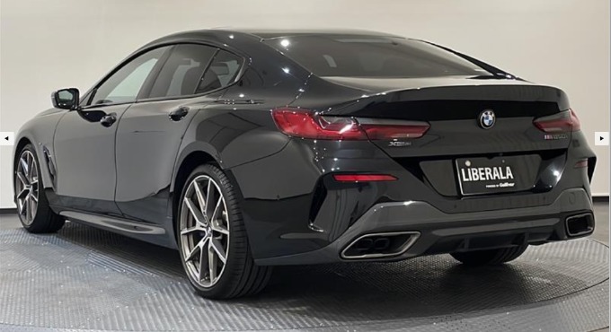BMW 8 Series 入荷速報 — 美を纏う、駆け抜ける。02