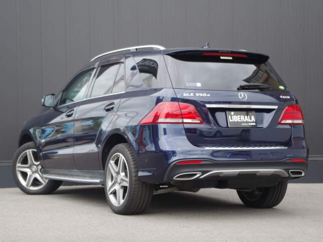 Mercedes Benz GLE | 外車・輸入中古車を探すならLIBERALA（リベラーラ）