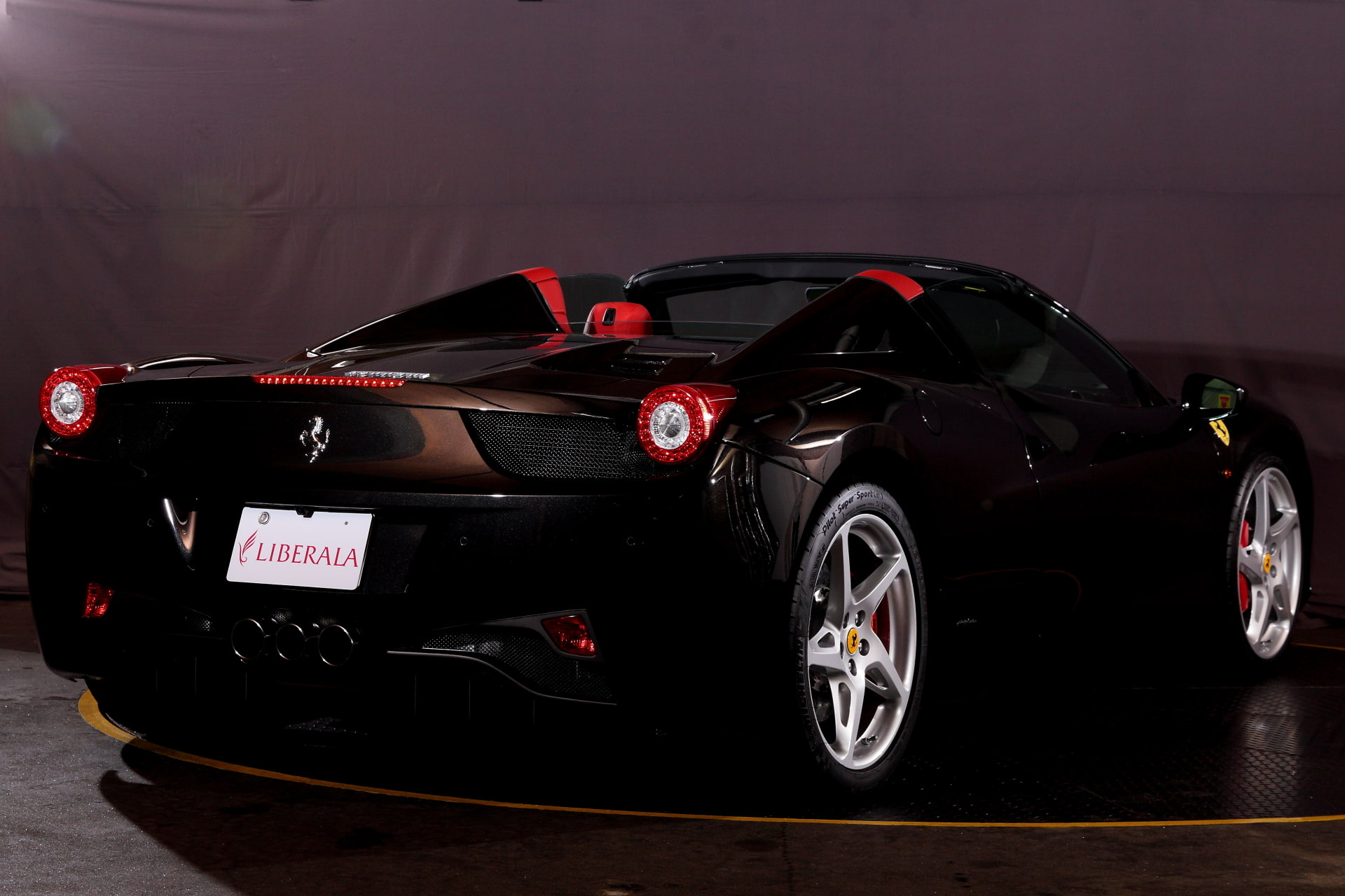 Ferrari 458 Spider (2015年) 在庫詳細／5782 | LIBERALAで458 ...