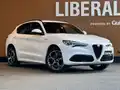 アルファロメオ ステルヴィオ