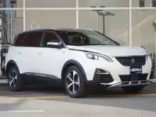 プジョー ５００８