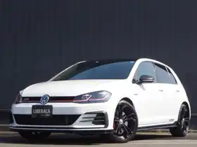 フォルクスワーゲン_ゴルフ ＧＴＩ_TCR_中古車のLIBERALA リベラーラつくば