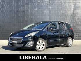 プジョー_５００８_シエロ_中古車のLIBERALA リベラーラ掛川