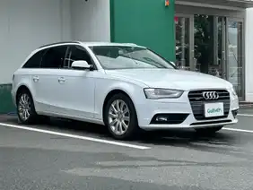 アウディとＲＳ Ｑ３,Ａ４アバントの中古車を検索｜【中古車のガリバー】