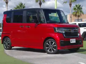 N－BOXカスタム（ホンダ）のレッド系（赤）の中古車を検索｜【中古