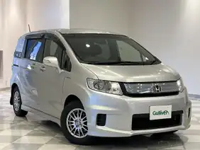 フリードスパイクハイブリッド（ホンダ）の中古車を検索｜【中古車の