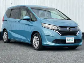 フリード＋（ホンダ）の2017年式（平成29年式）の中古車を検索｜【中古