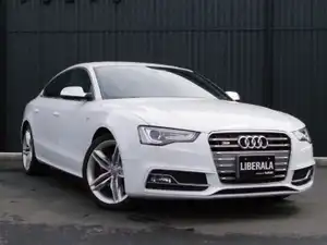 アウディ Ｓ５スポーツバック