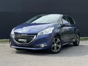 プジョー_２０８_シエロ_中古車のガリバー城南店
