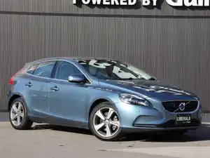 ボルボ_Ｖ４０_T－4 SE_中古車のLIBERALA リベラーラ長野