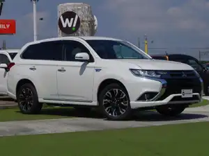 アウトランダー ＰＨＥＶ