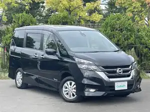 セレナ