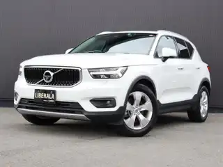 ＸＣ４０ T4 AWD モメンタム