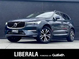 ボルボ ＸＣ６０ B5 AWD モーメンタム