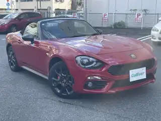 アバルト１２４ スパイダー