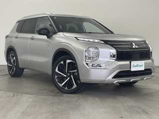 アウトランダー ＰＨＥＶ P