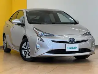 プリウス A