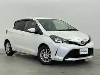 ヴィッツ F