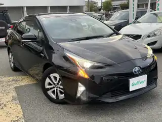 プリウス A