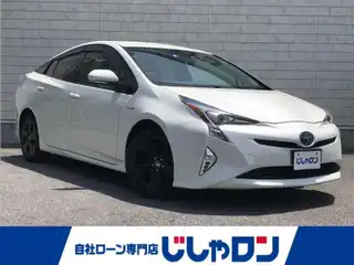 プリウス S