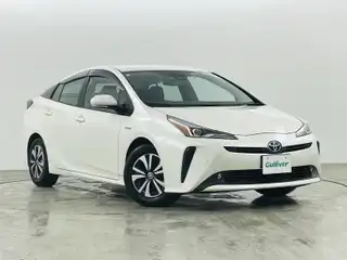 プリウス A