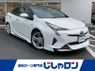 プリウス S