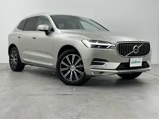 ＸＣ６０ D4 AWD モーメンタム