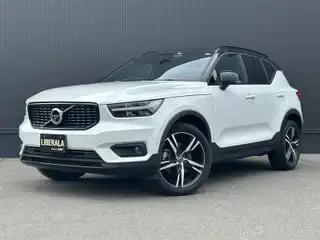ＸＣ４０ T4 AWD Rデザイン