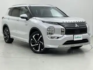 アウトランダー ＰＨＥＶ P