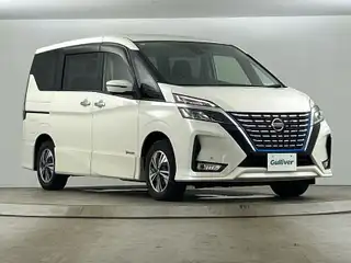 セレナ e－パワー ハイウェイスター V