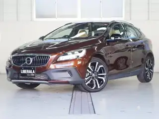 Ｖ４０ クロスカントリー T5 AWD サマム