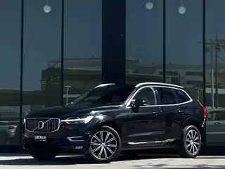 ＸＣ６０ D4 AWD インスクリプション