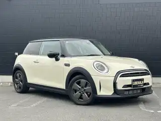 ＭＩＮＩ クーパー エッセンシャルトリム