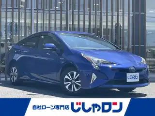 プリウス A